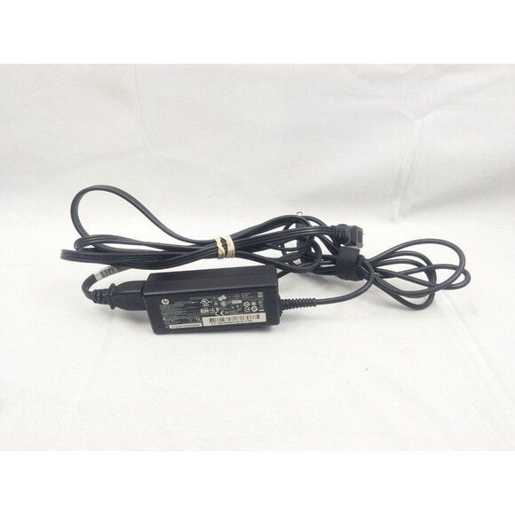 Genuine 65W HP AC Power Adapter Charger 693711-001 677774-002‎ w/Cord - Picture 4 of 4